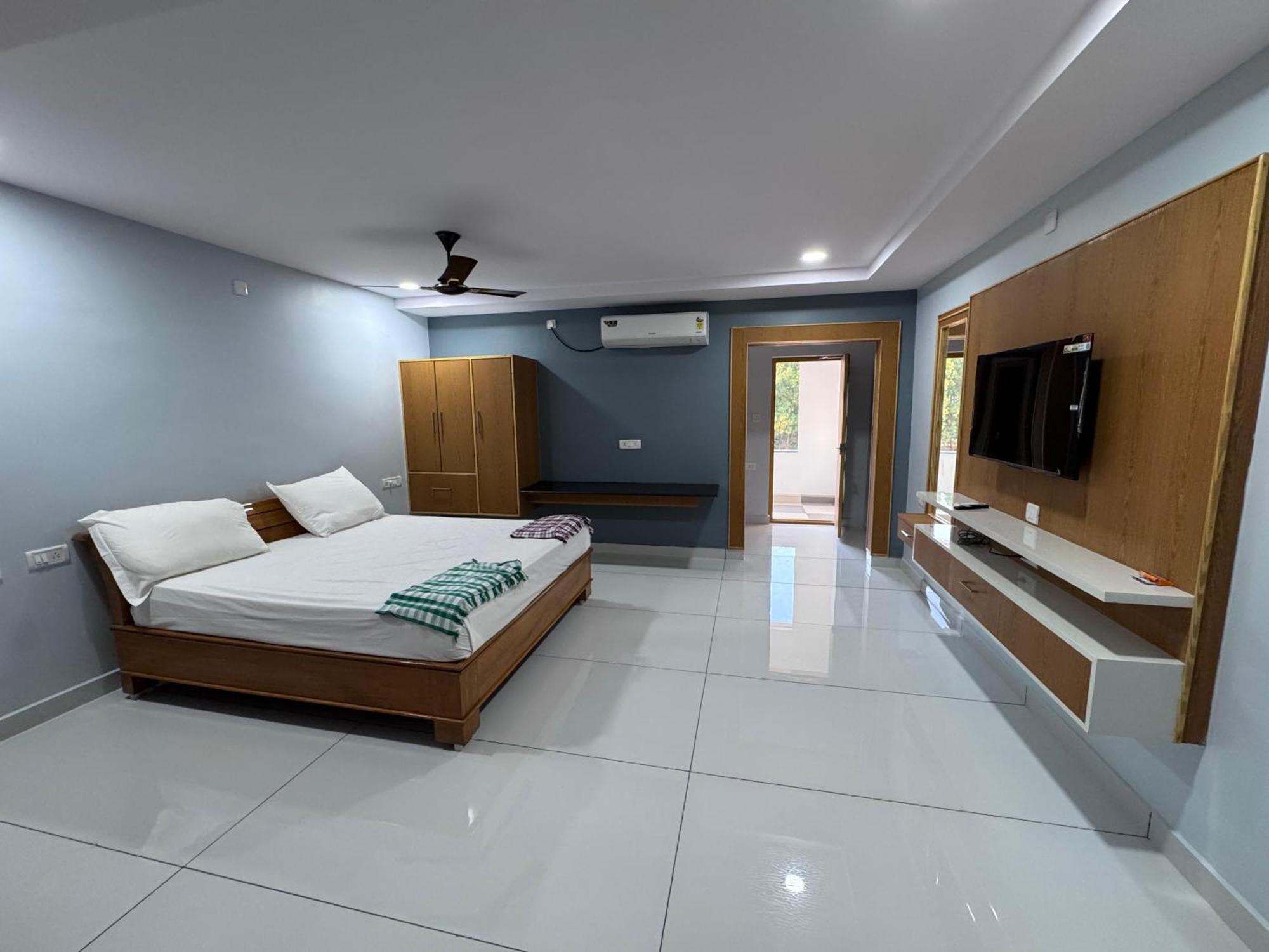 Yanam Resorts Exterior foto